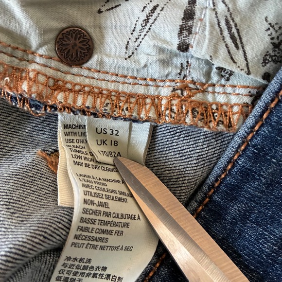 We The Free Free People Just Float On Flare Jeans Blue Wash Size 32 70s Boho - Picture 5 of 10